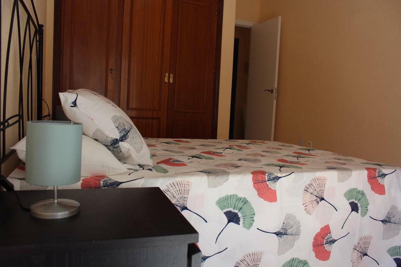 Renovado Y Muy Cerca Del Centro Urbano Apartment Malaga Bagian luar foto